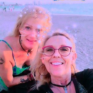 Meet your Posher, Lori